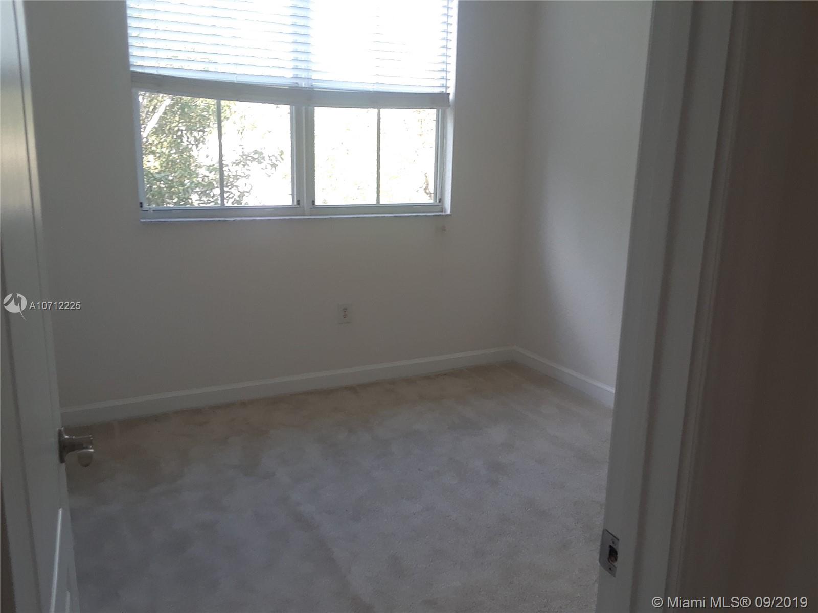 3168 Northeast 11th Street Homestead, FL 33033 - Photo 9 of 24 Bed 1