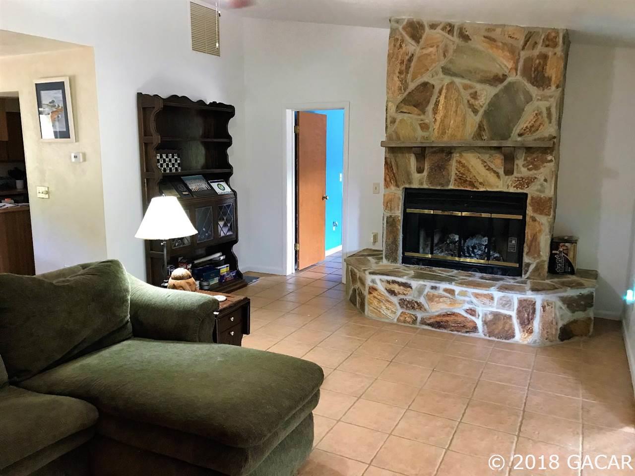 5448 Laredo Street Keystone Heights, FL 32656 - Photo 3 of 30 Gallery Image 3