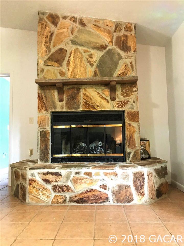 5448 Laredo Street Keystone Heights, FL 32656 - Photo 4 of 30 Gallery Image 4