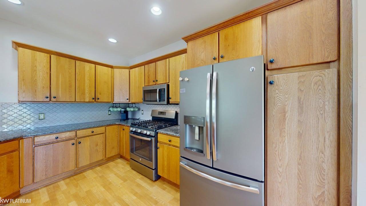 9352 Arnold Road Fair Haven, MI 48023 - Photo 12 of 45