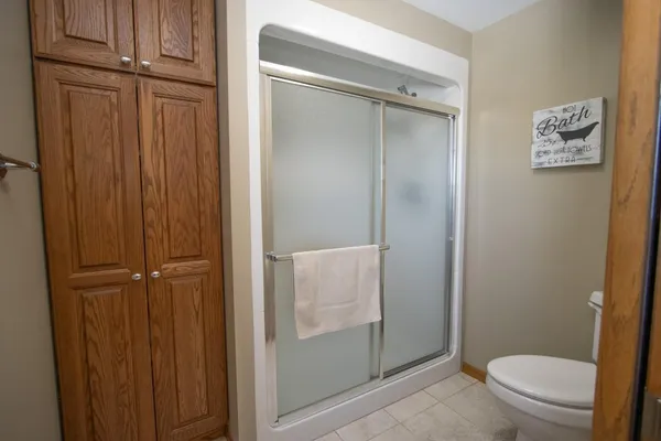 $599,900 | 48994 County Road 13, St. Peter, MN 56082