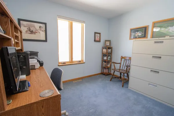 $599,900 | 48994 County Road 13, St. Peter, MN 56082
