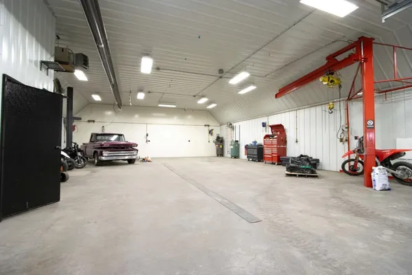 $599,900 | 48994 County Road 13, St. Peter, MN 56082