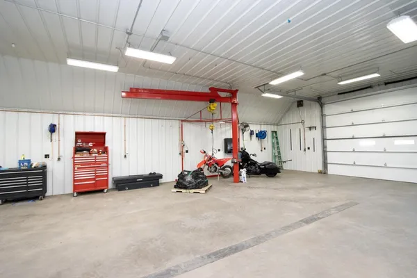 $599,900 | 48994 County Road 13, St. Peter, MN 56082