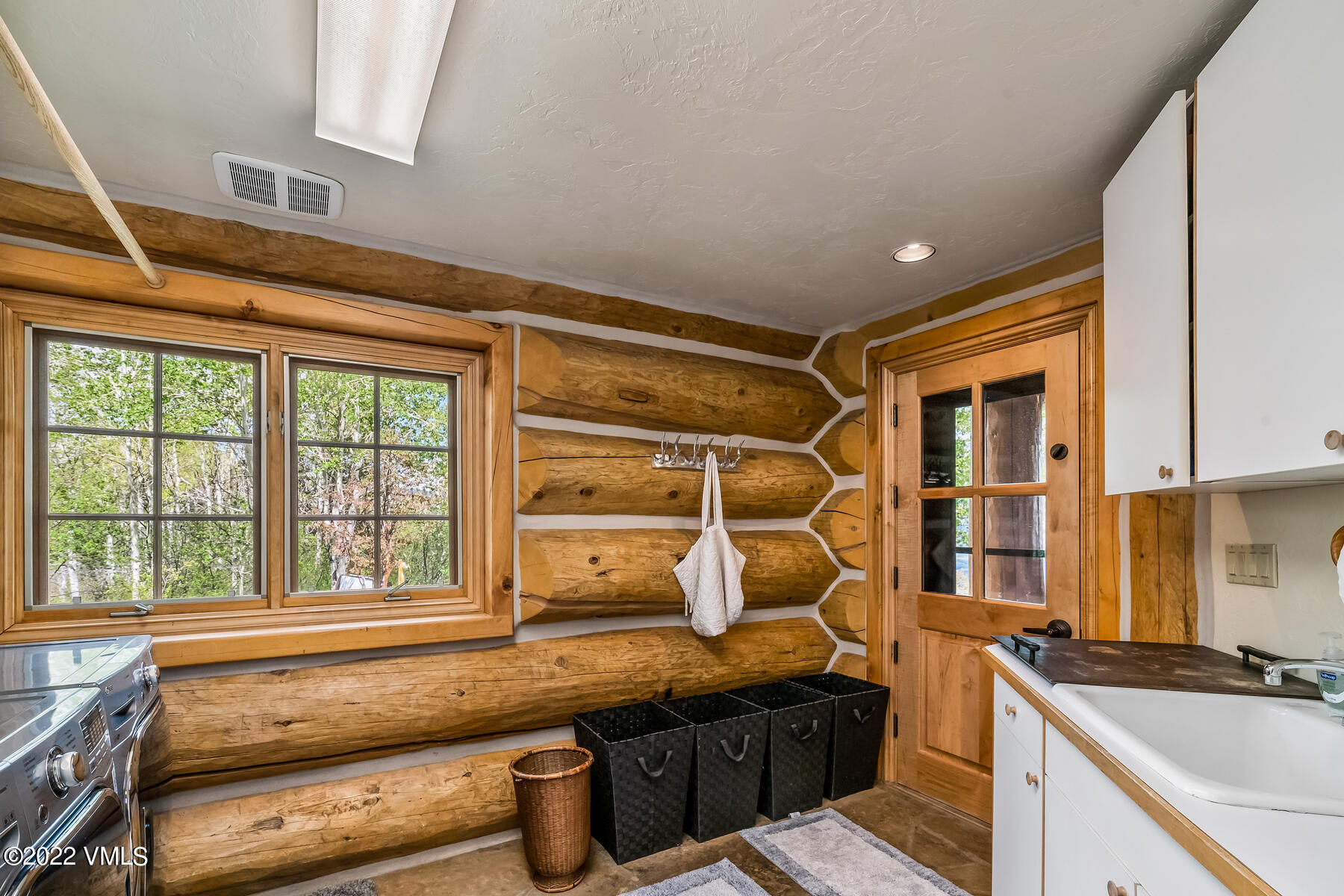 4000 Bellyache Ridge Road Wolcott, CO 81655 - Photo 39 of 56 4000 Bellyache Ridge Rd-039-036-Laundry-