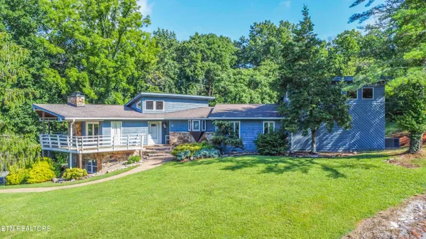 $588,800 | 111 Rogers Lane, La Follette, TN 37766
