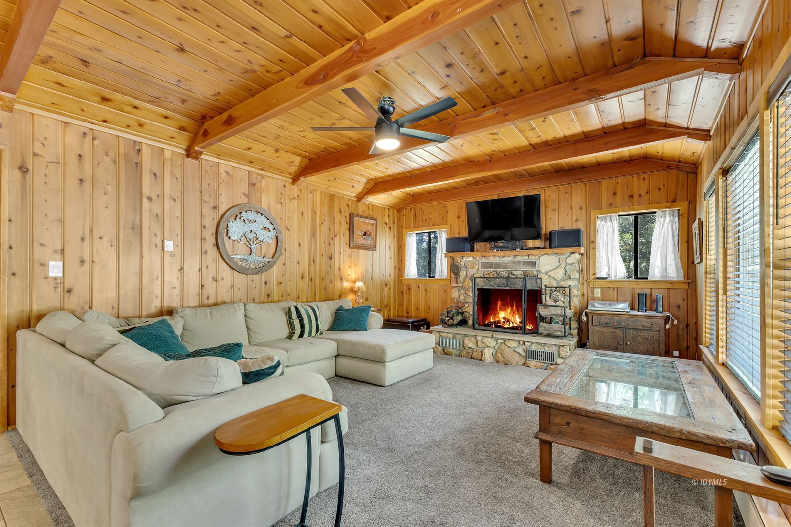 55175 John Muir Road, Unit CALIFO Idyllwild, CA 92549 - Photo 5 of 51 Beautiful open living room from entry