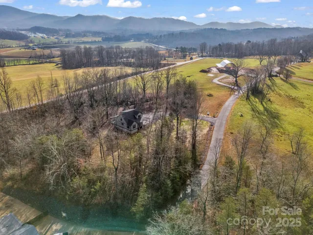 $600,000 | 228 Bent Creek Drive, Unit 13, Nebo, NC 28761