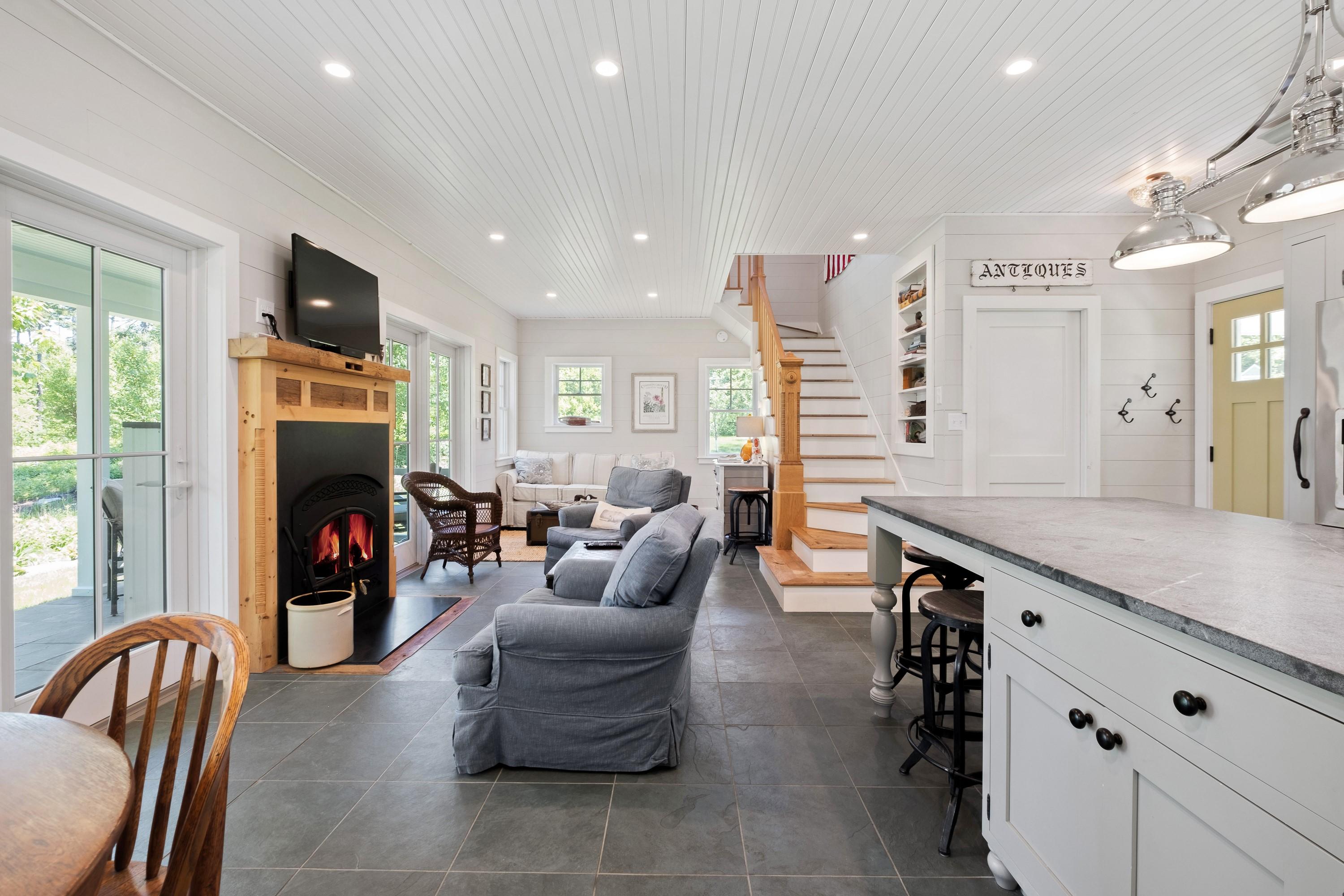 32 Ocean Ridge Road Cushing, ME 04563 - Photo 6 of 38 Unwind Cottage-Cushing(39)