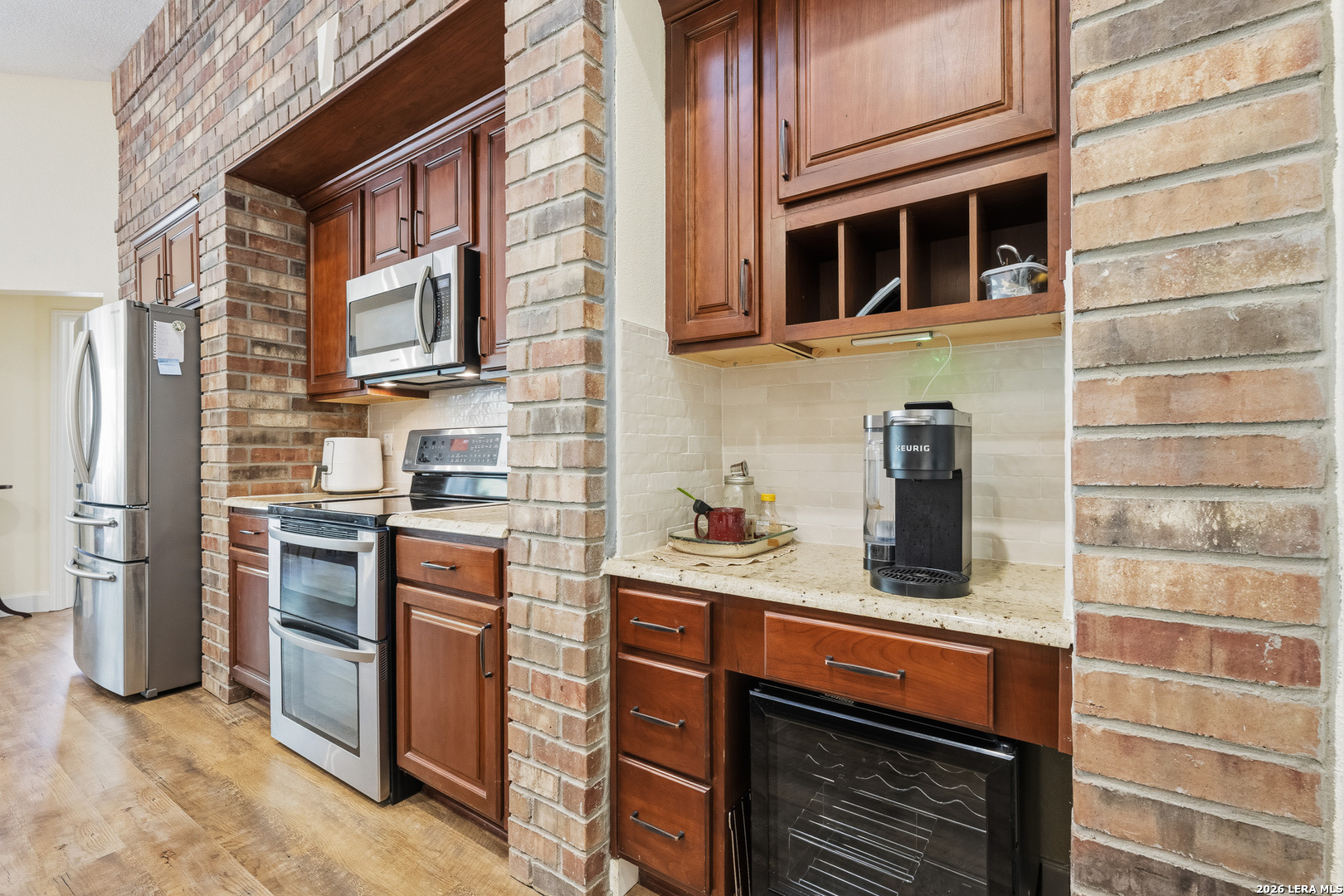 200 Summit View Cibolo, TX 78108 - Photo 14 of 32