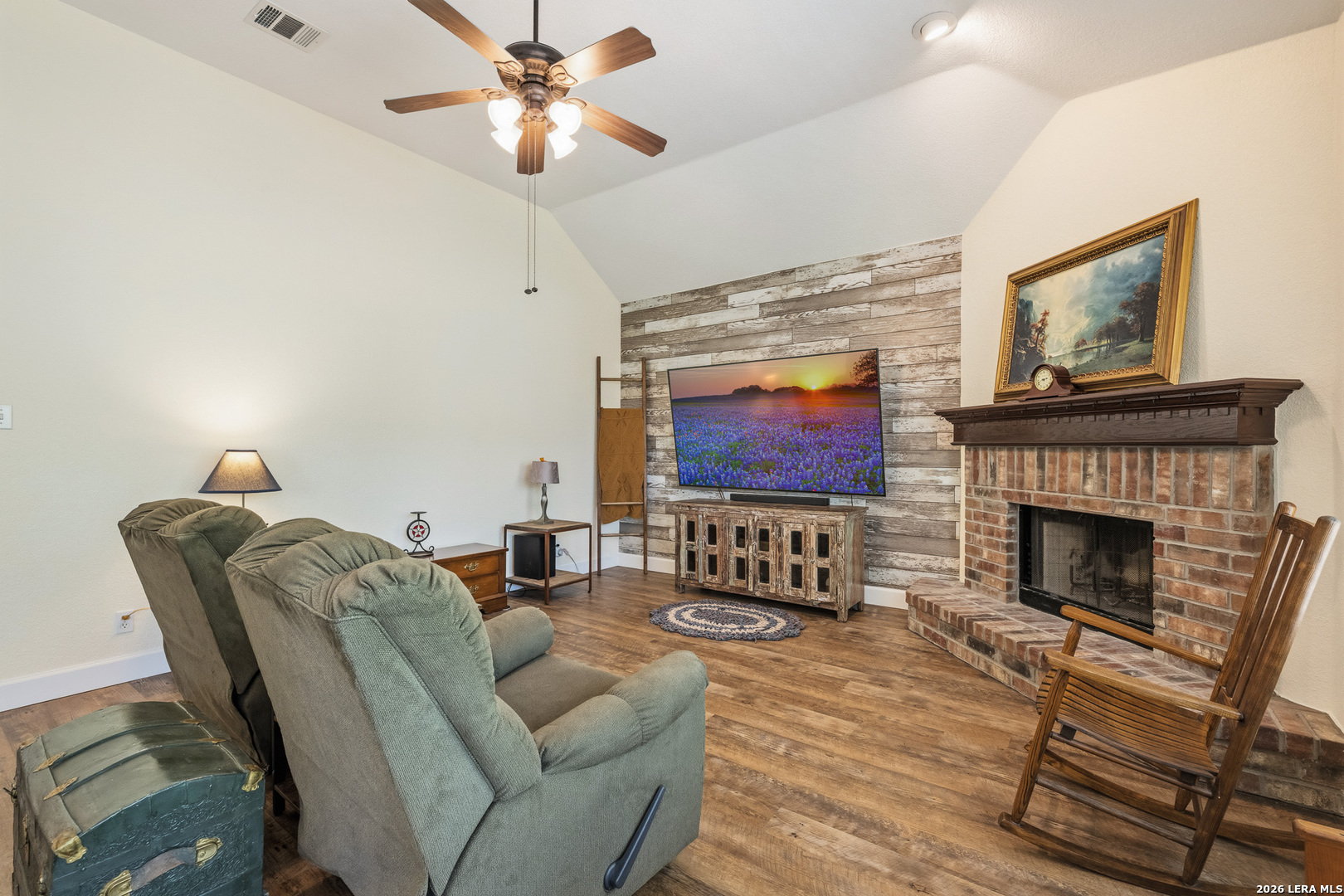 200 Summit View Cibolo, TX 78108 - Photo 17 of 32