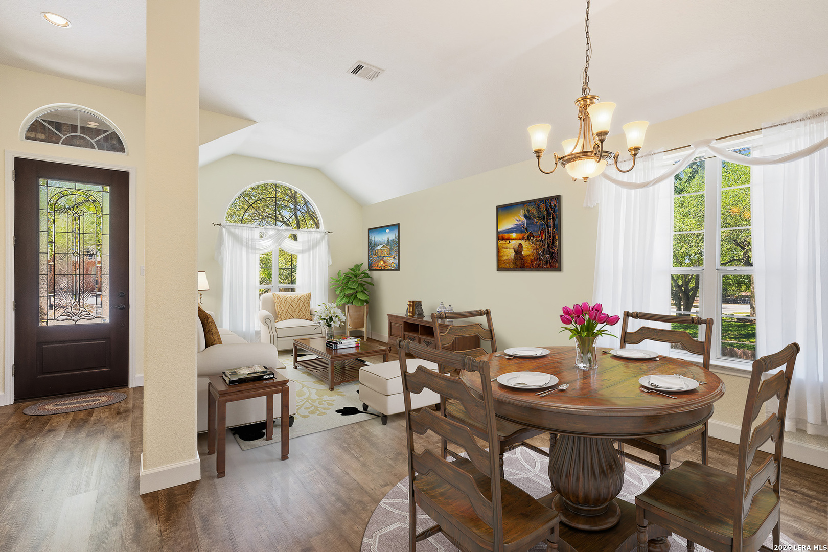 200 Summit View Cibolo, TX 78108 - Photo 4 of 32