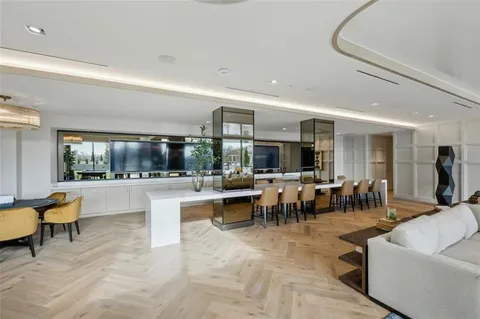 $1,535,000 | 2425 Peachtree Street Northeast, Unit 510, Atlanta, GA 30305