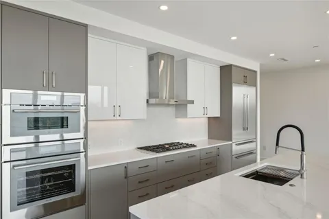 $1,535,000 | 2425 Peachtree Street Northeast, Unit 510, Atlanta, GA 30305