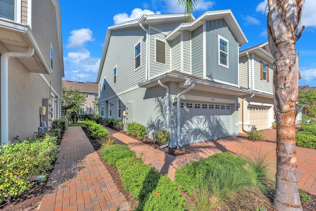 5741 Spotted Harrier Way Lithia, FL 33547 - Photo 3 of 25