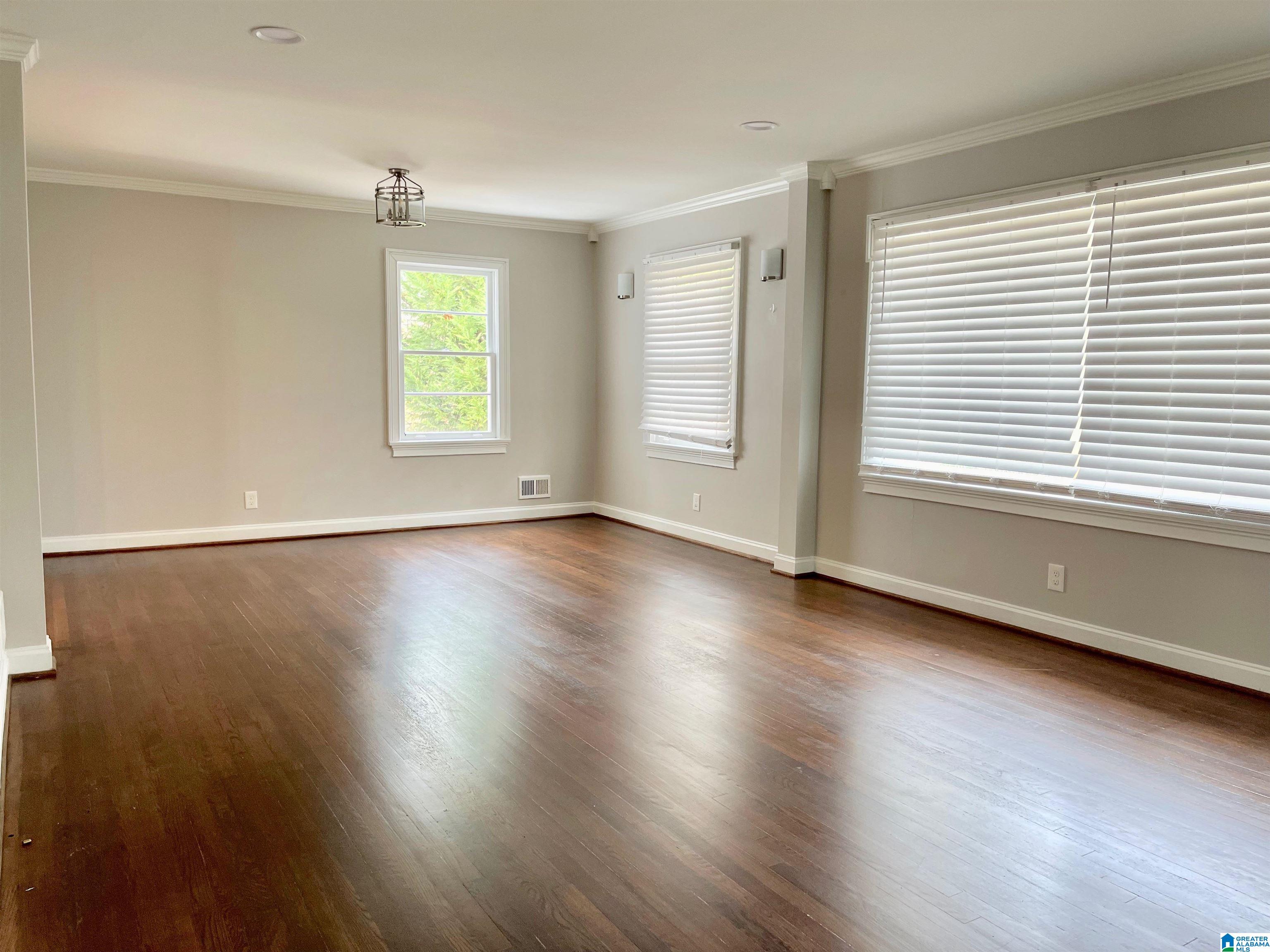 514 Columbiana Road Birmingham, AL 35209 - Photo 11 of 25
