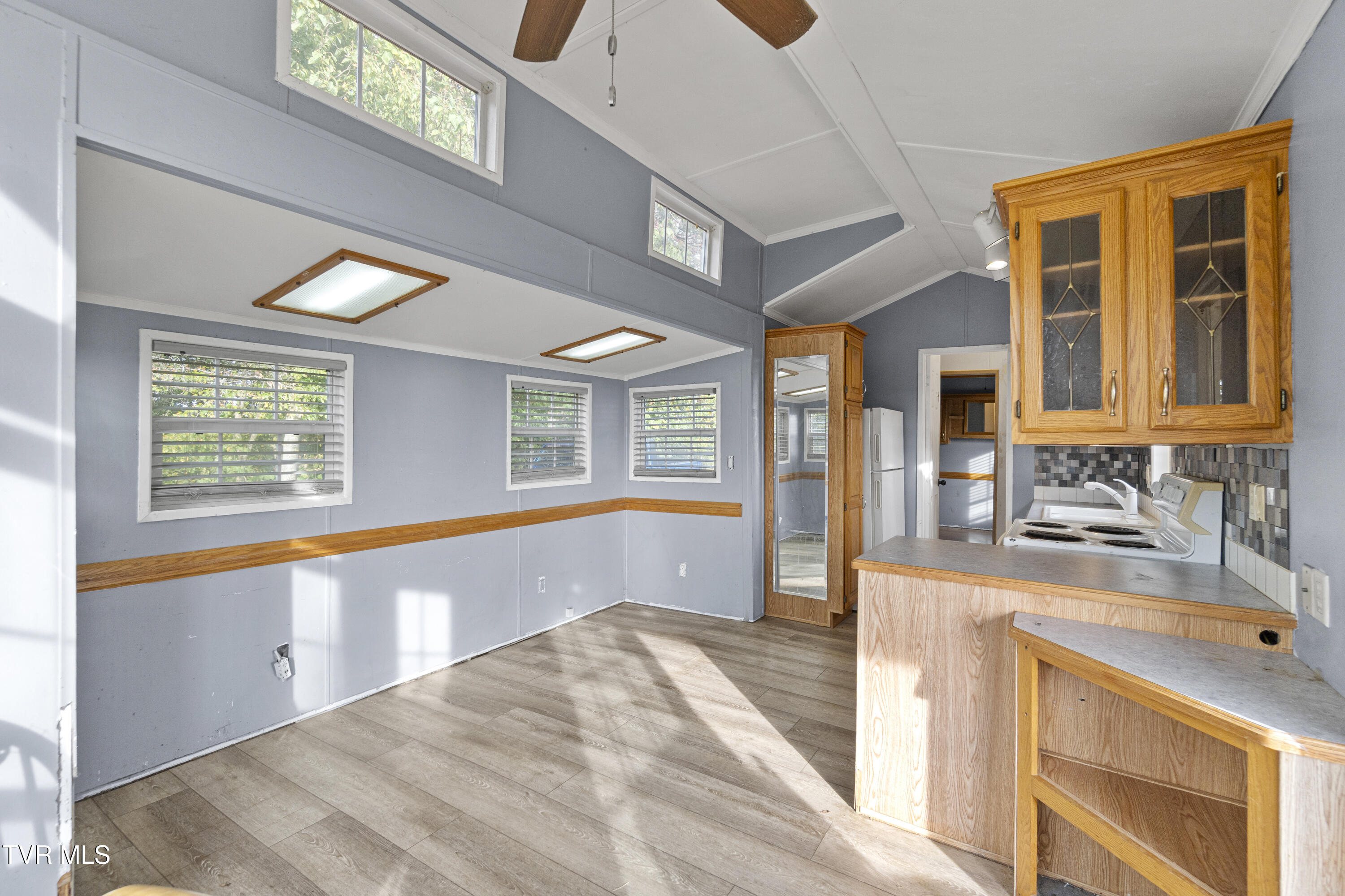 202 Tweed Road, Unit 14 Telford, TN 37690 - Photo 11 of 25 DSC09918