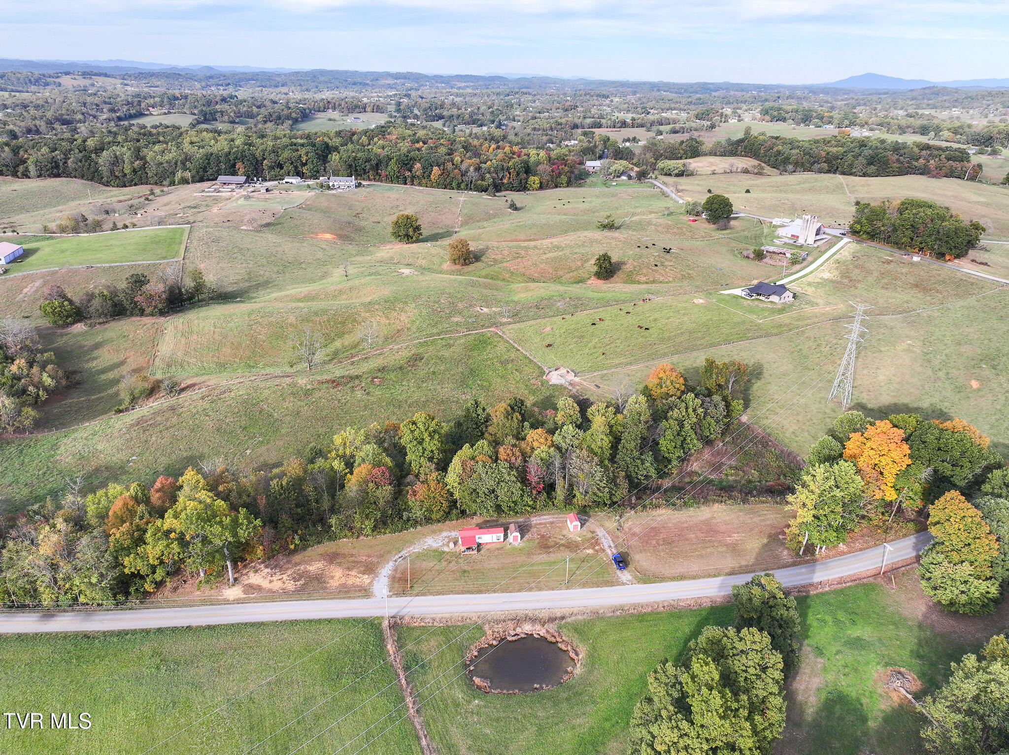 202 Tweed Road, Unit 14 Telford, TN 37690 - Photo 2 of 25 DJI_20251015192329_0734_D