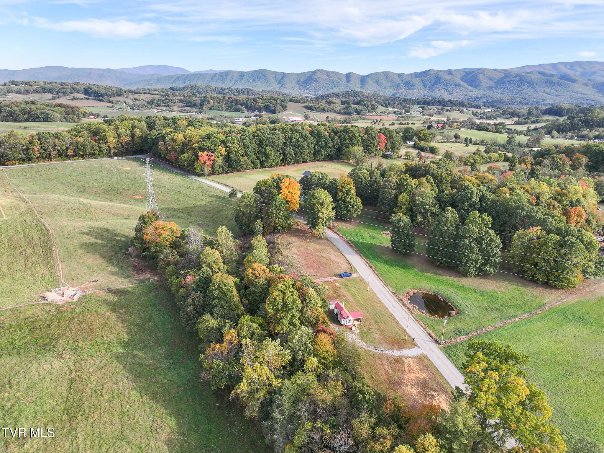 202 Tweed Road, Unit 14 Telford, TN 37690 - Photo 22 of 25 DJI_20251015192408_0737_D