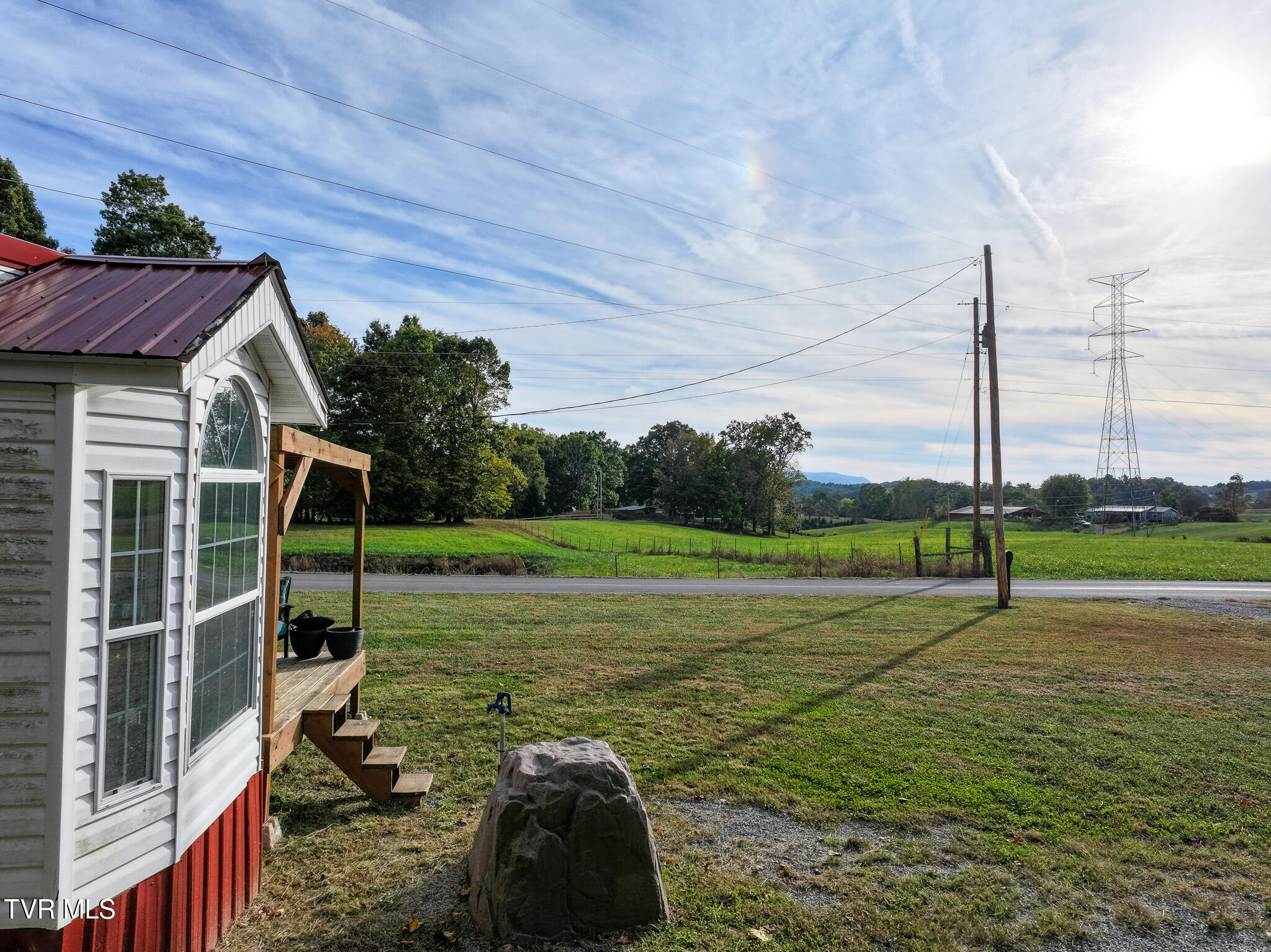 202 Tweed Road, Unit 14 Telford, TN 37690 - Photo 9 of 25 DJI_20251015192058_0726_D