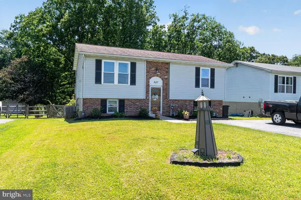 $410,000 | 847 Streaker Road, Sykesville, MD 21784