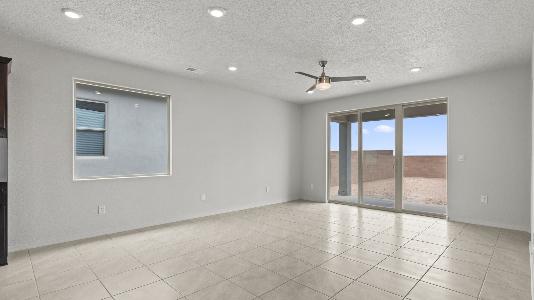 4116 Emerson Drive Northeast Rio Rancho, NM 87144 - Photo 5 of 30 stock photo