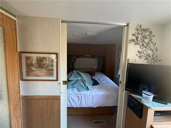 $74,900 | 262 Blue Sky Drive, Sunset, SC 29685