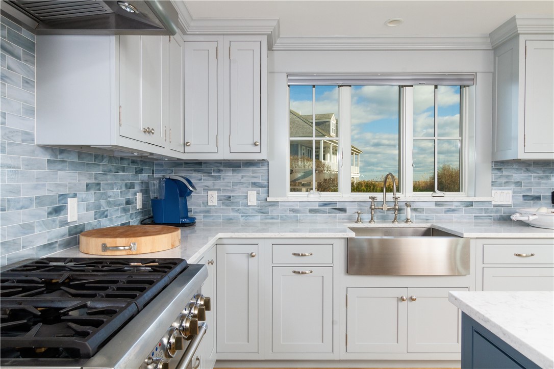 1734 Corn Neck Road Block Island, RI 02807 - Photo 13 of 50