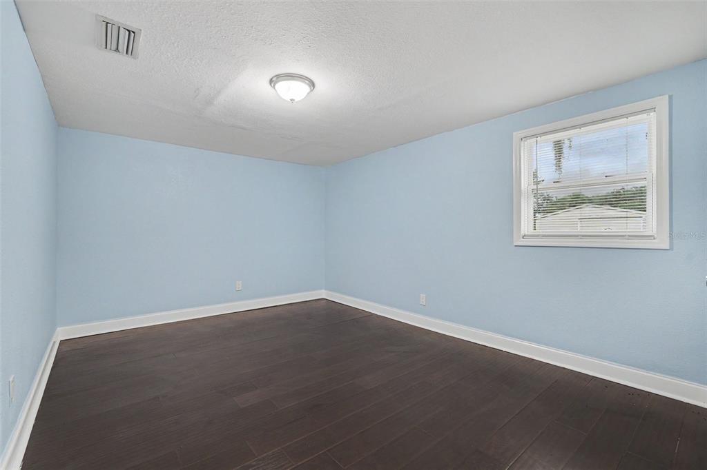 9220 McIntosh Road Dover, FL 33527 - Photo 8 of 18