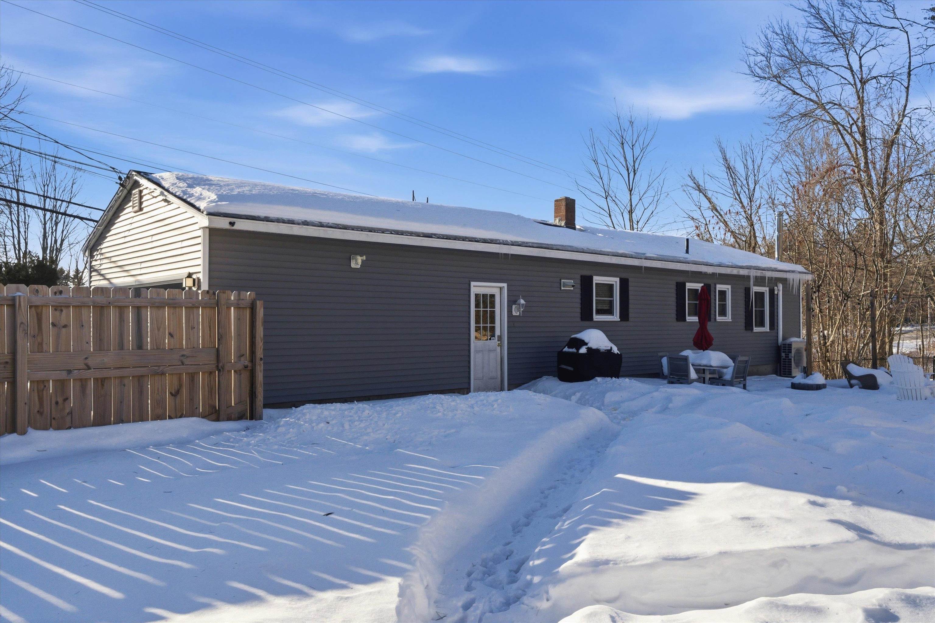 109 Bypass 28 Derry, NH 03038 - Photo 5 of 32