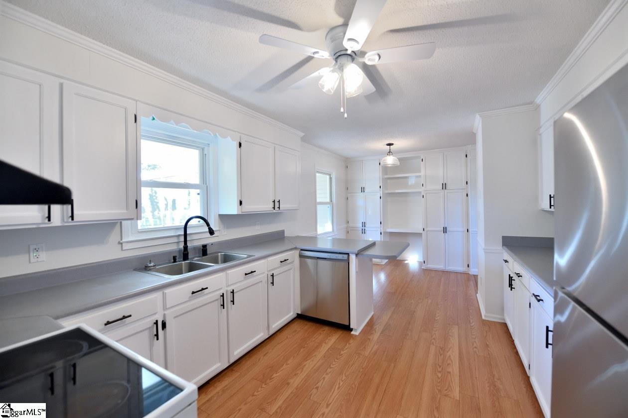 1136 Zion School Road Easley, SC 29642 - Photo 16 of 32 Gallery Image 16