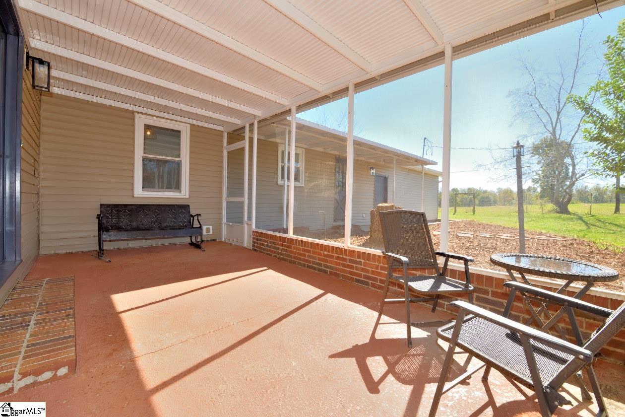 1136 Zion School Road Easley, SC 29642 - Photo 20 of 32 Gallery Image 20