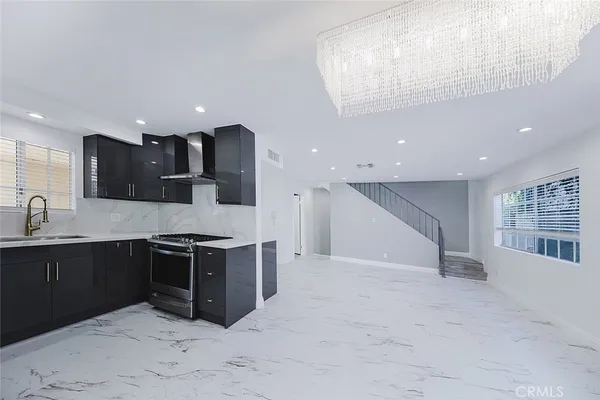 $650,000 | 10274 Tujunga Canyon Boulevard, Unit 4, Tujunga, CA 91042