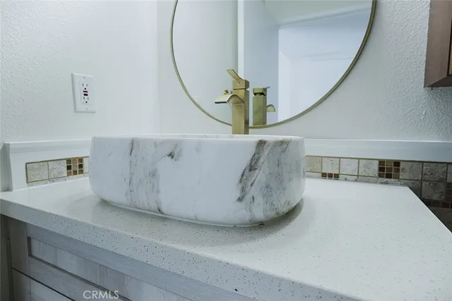 $615,000 | 10274 Tujunga Canyon Boulevard, Unit 4, Tujunga, CA 91042