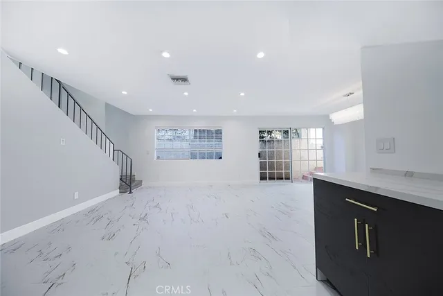 $615,000 | 10274 Tujunga Canyon Boulevard, Unit 4, Tujunga, CA 91042