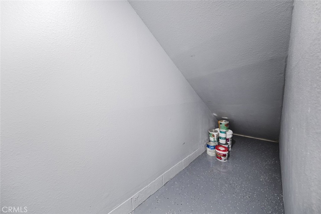 10274 Tujunga Canyon Boulevard, Unit 4 Tujunga, CA 91042 - Photo 31 of 34