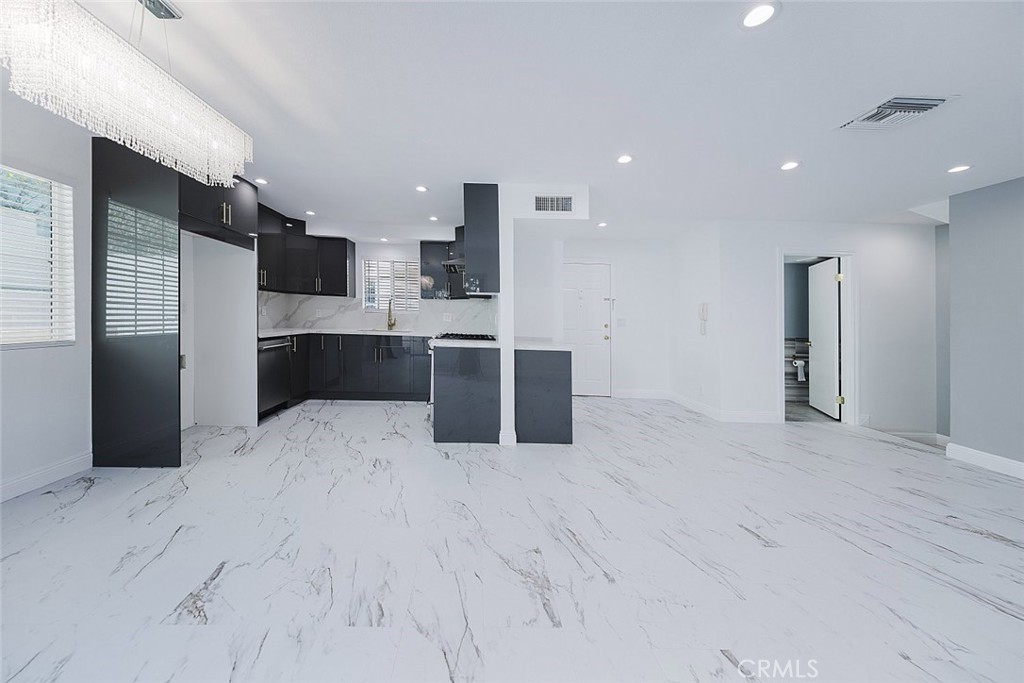 10274 Tujunga Canyon Boulevard, Unit 4 Tujunga, CA 91042 - Photo 6 of 34