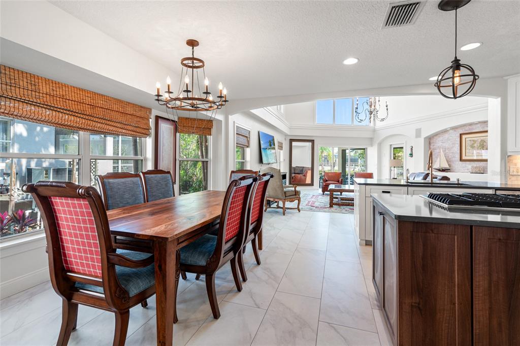 6315 Marbella Boulevard Apollo Beach, FL 33572 - Photo 17 of 83