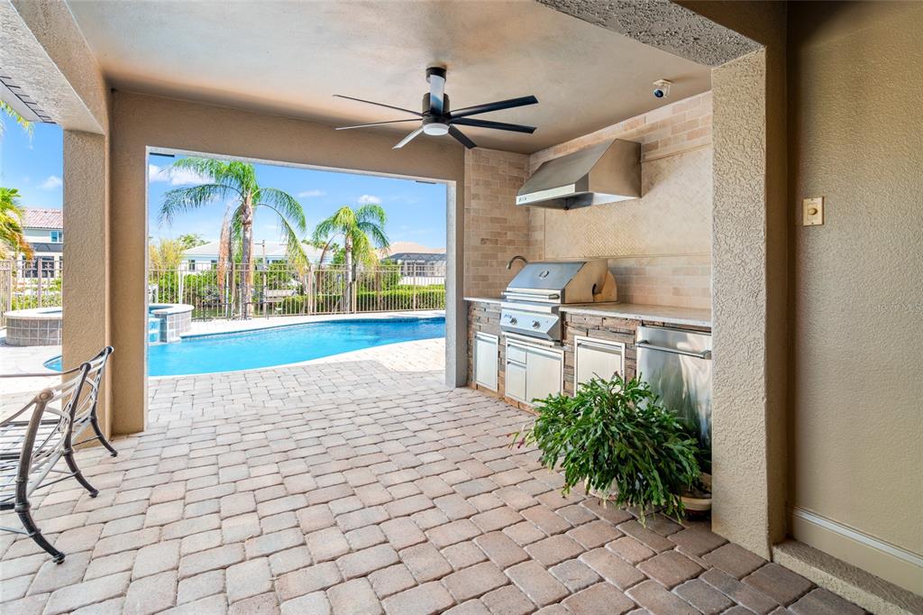 6315 Marbella Boulevard Apollo Beach, FL 33572 - Photo 42 of 83