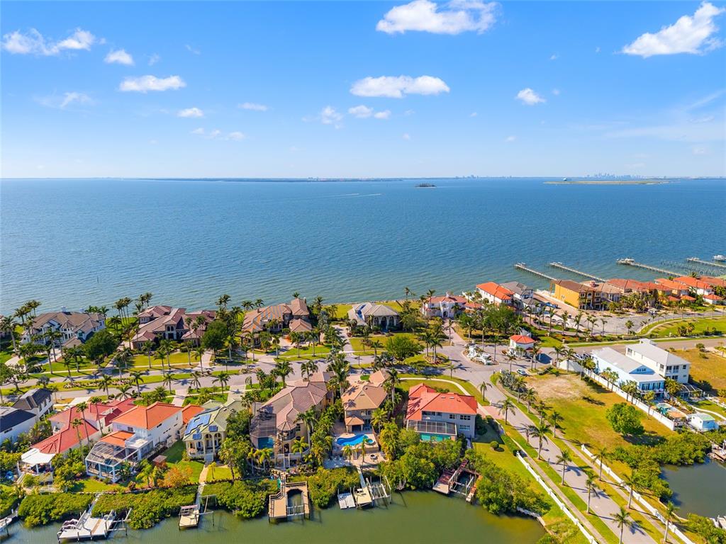 6315 Marbella Boulevard Apollo Beach, FL 33572 - Photo 68 of 83