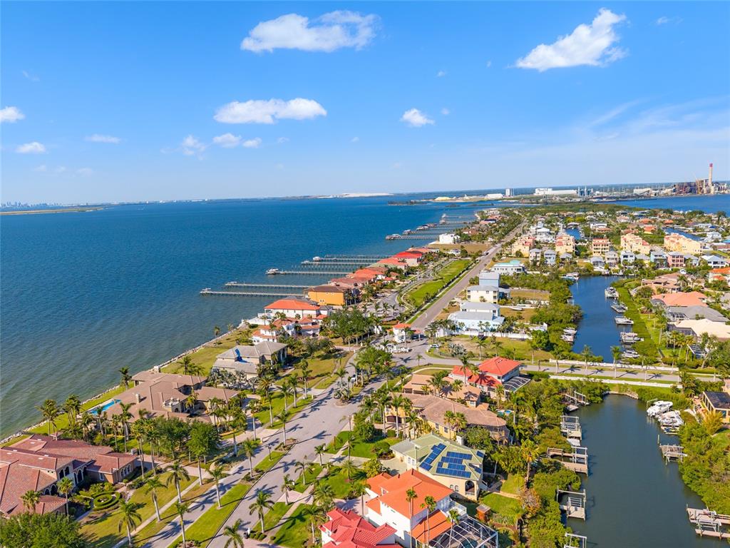 6315 Marbella Boulevard Apollo Beach, FL 33572 - Photo 72 of 83