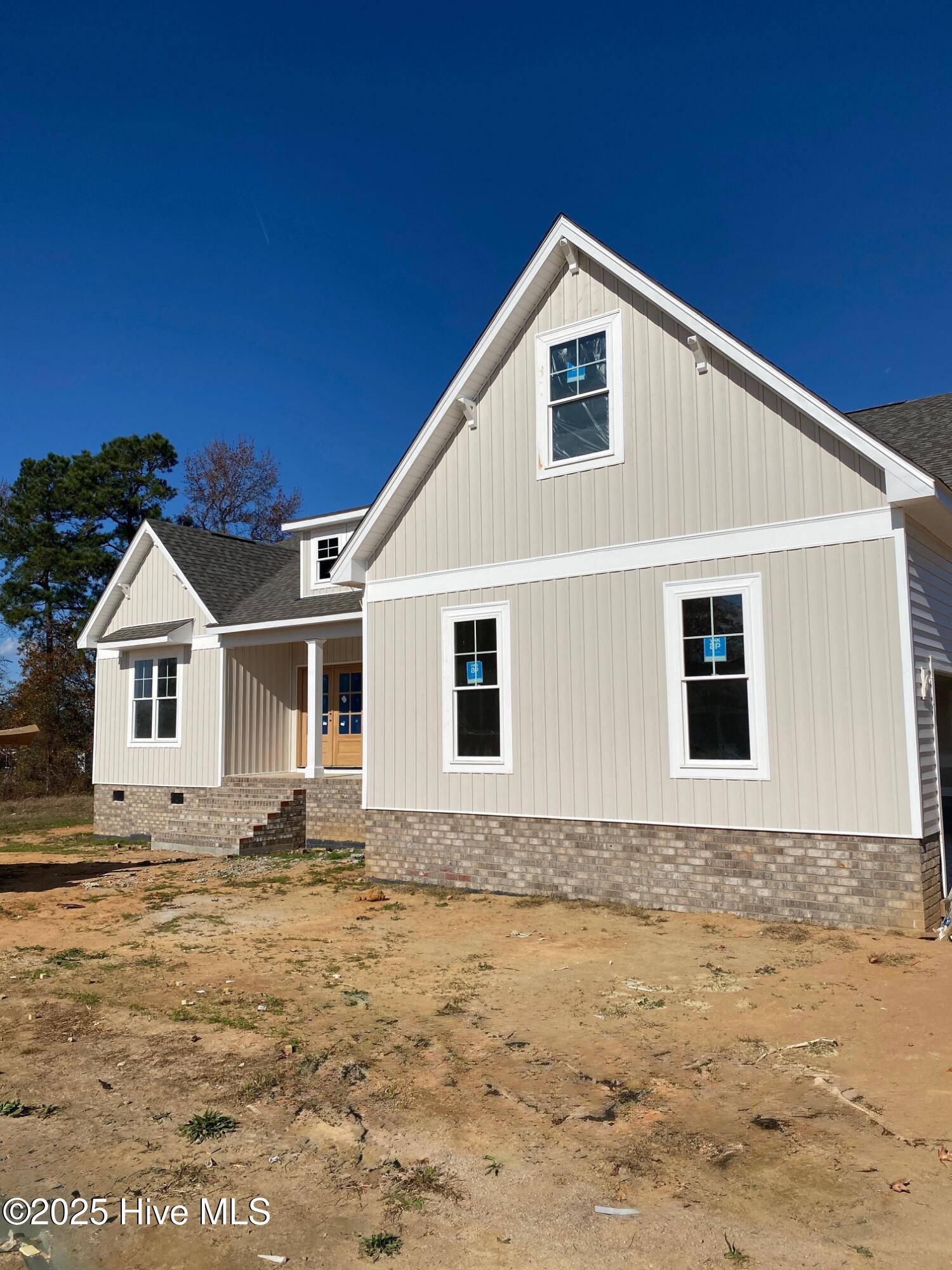 2396 Heartland with siding