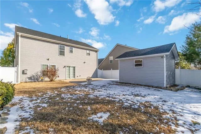 $399,500 | 5726 Misty Meadows Court, Clemmons, NC 27012