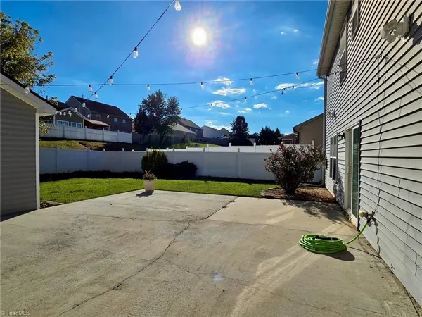 $389,000 | 5726 Misty Meadows Court, Clemmons, NC 27012