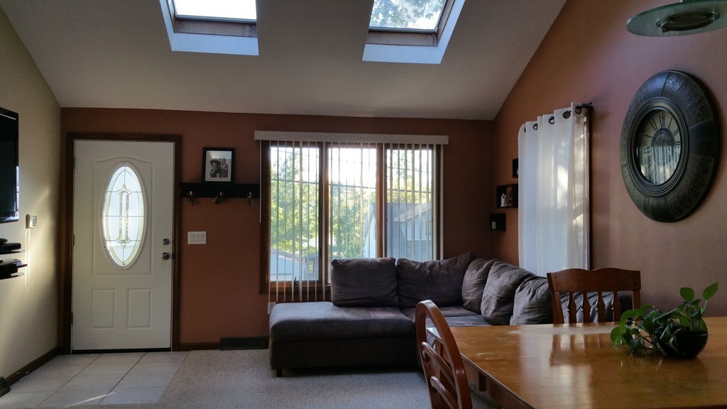 81 Geneva Street Springfield, MA 01151 - Photo 1 of 21 Gallery Image 1