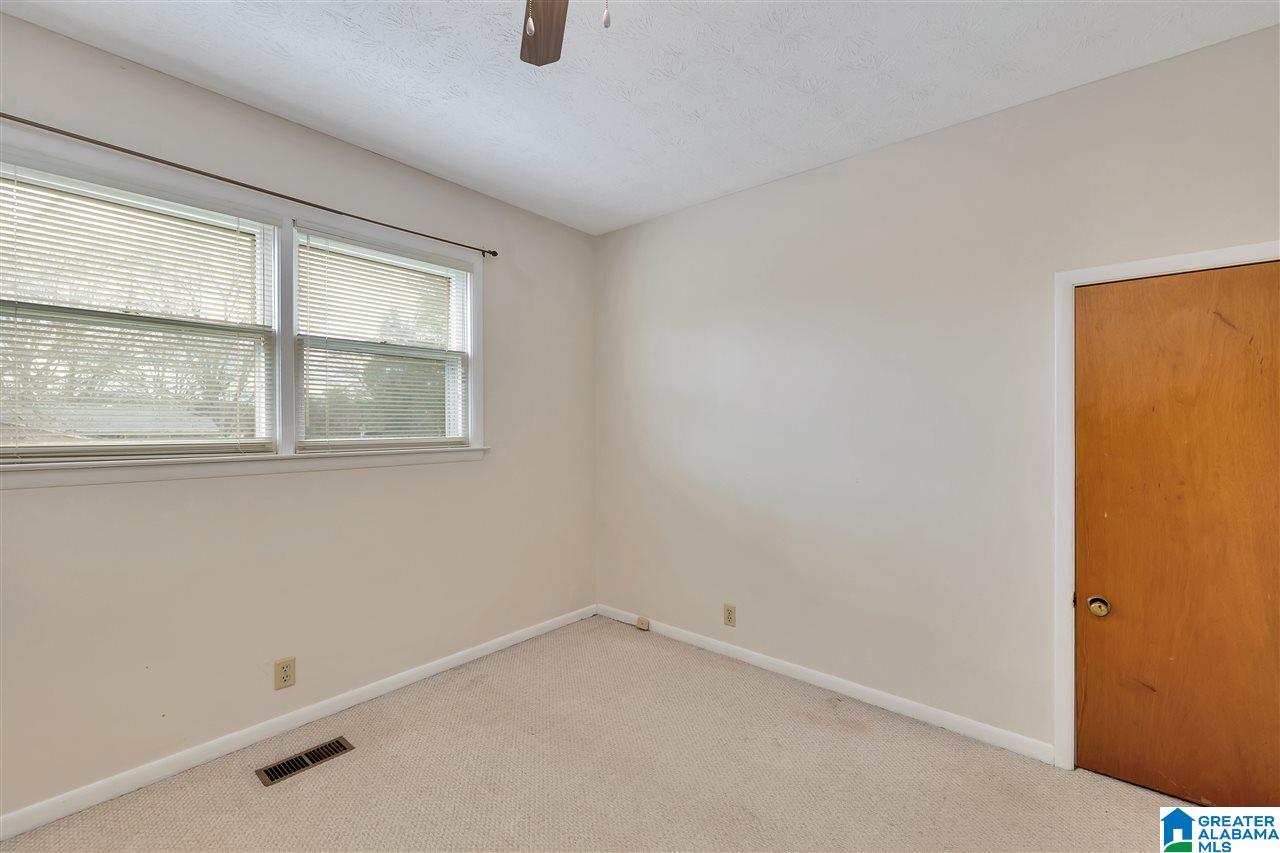 4129 Cloverdale Road Anniston, AL 36207 - Photo 33 of 36 Gallery Image 33