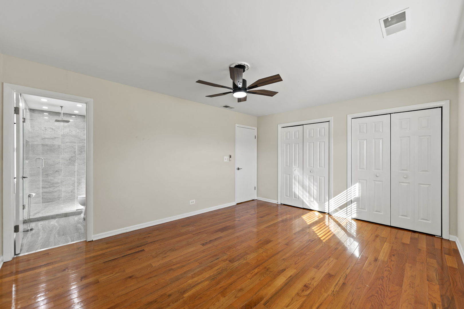 1000 East Callero Circle, Unit 2 Mount Prospect, IL 60056 - Photo 11 of 21