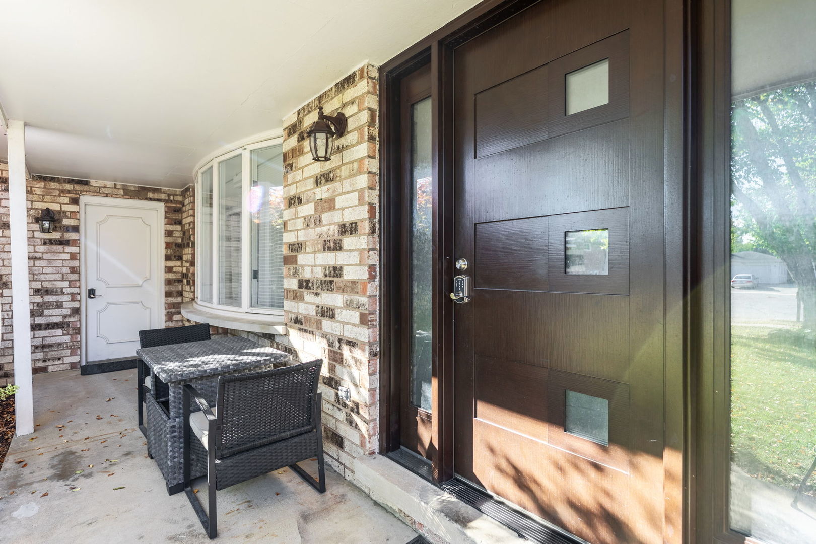 1000 East Callero Circle, Unit 2 Mount Prospect, IL 60056 - Photo 2 of 21