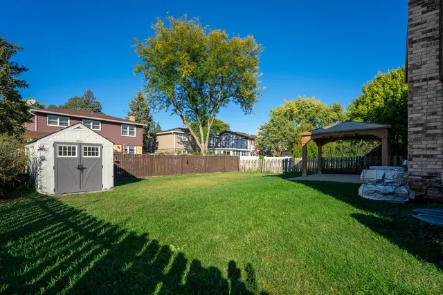 $2,650 | 1000 East Callero Circle, Unit 2, Mount Prospect, IL 60056