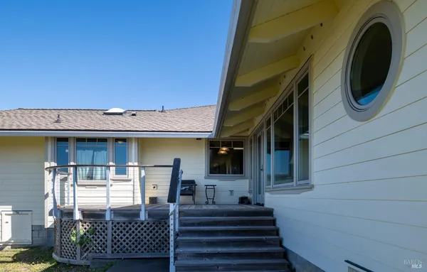 $1,200,000 | 15150 Irish Beach Drive, Manchester, CA 95459